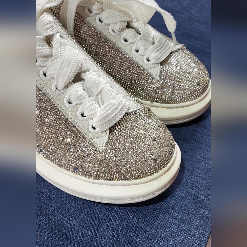 Elegant Silver Women's Sneakers - Picture 8 of 10